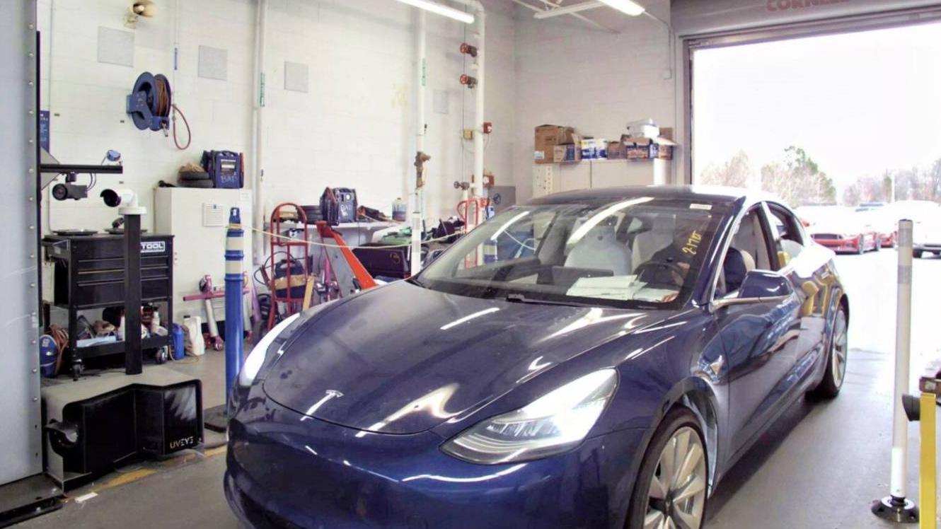 TESLA MODEL 3 2020 5YJ3E1EBXLF622559 image